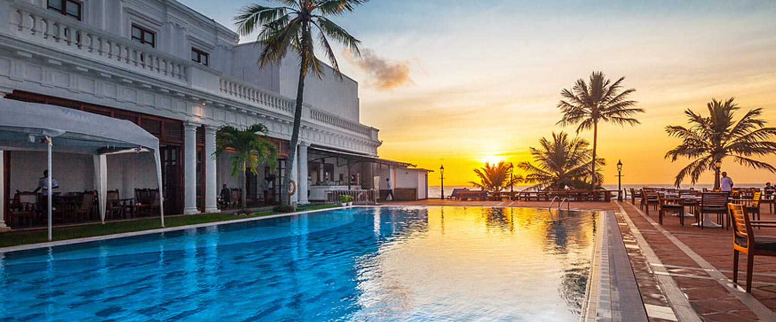 Swimming Pool of Hotel in Mount Lavinia